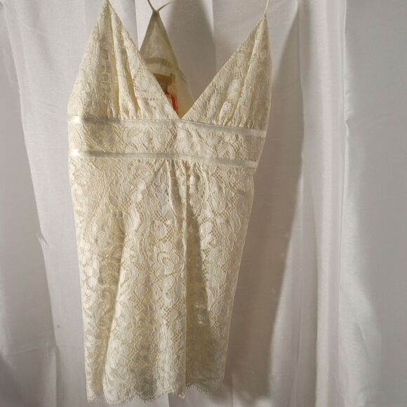 Michael Kors lace spaghetti strap top - Picture 1 of 5